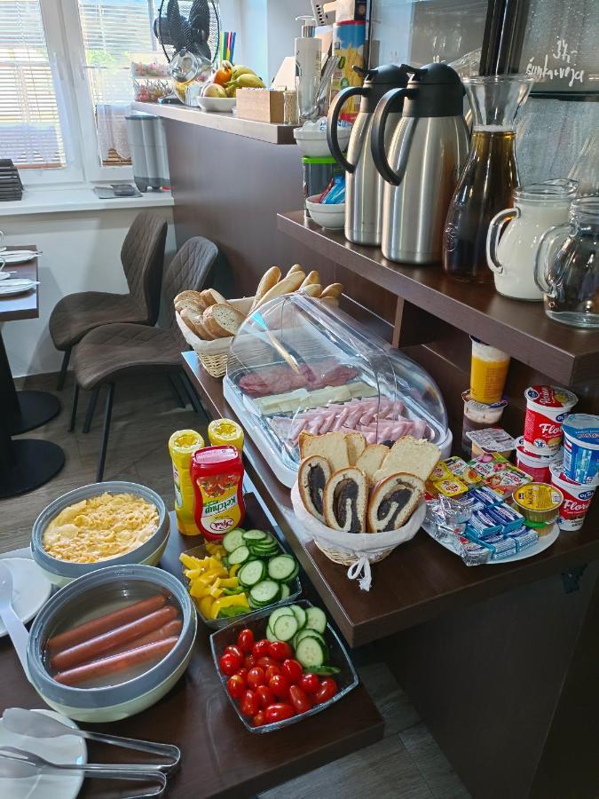 Penzion A Wellness - Jilan, Naves Svobody 39, Olomouc Luaran gambar