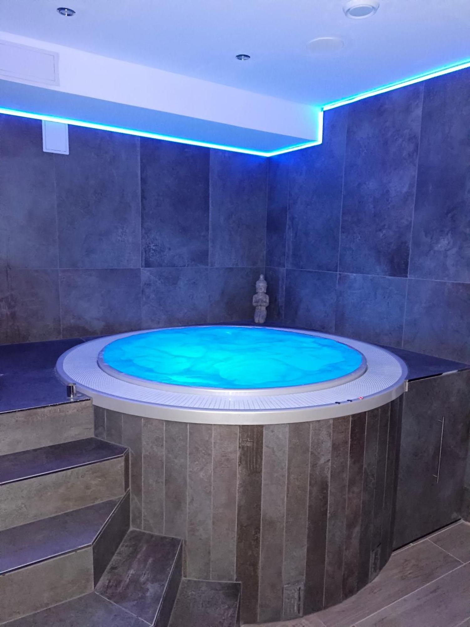 Penzion A Wellness - Jilan, Naves Svobody 39, Olomouc Luaran gambar